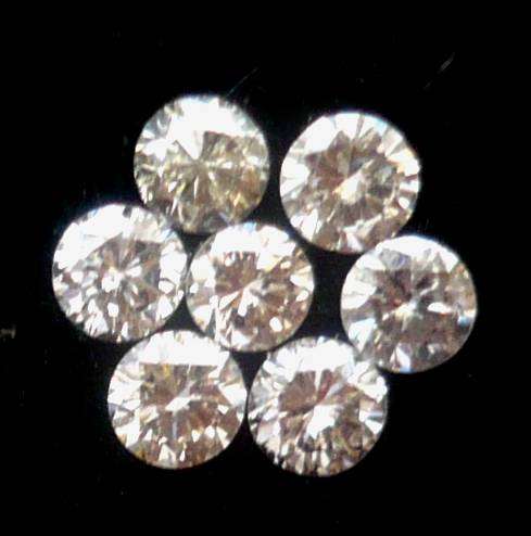 NATURAL NAMIBIAN DIAMONDS!  0.350ct /   F-H   /  VS1-SI1 / 2.0-2.2  mm