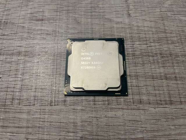 Intel Pentium G4560 3.5GHZ LGA 1151+ Cooler