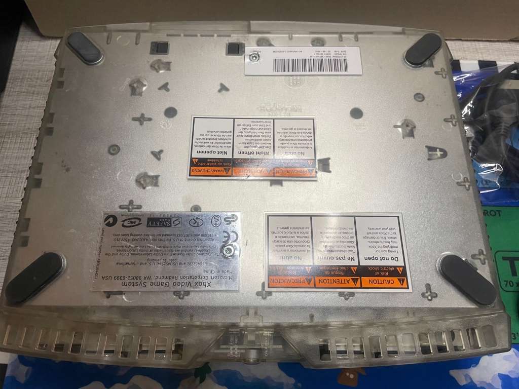 Xbox OG Crystal Console - Chipped -  500GB HDD - Working perfect