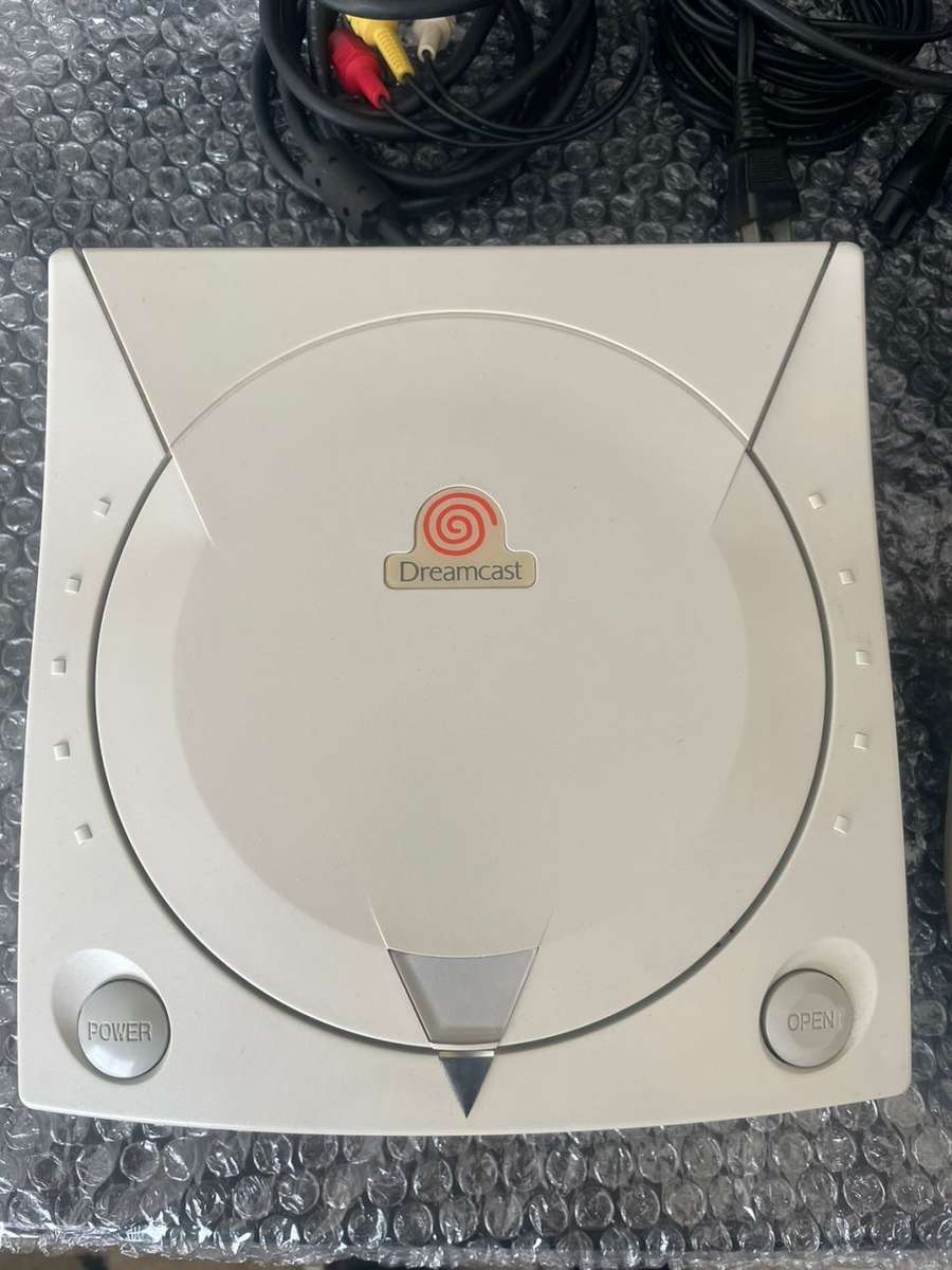 Sega Dreamcast NTSC/J Console Bundle