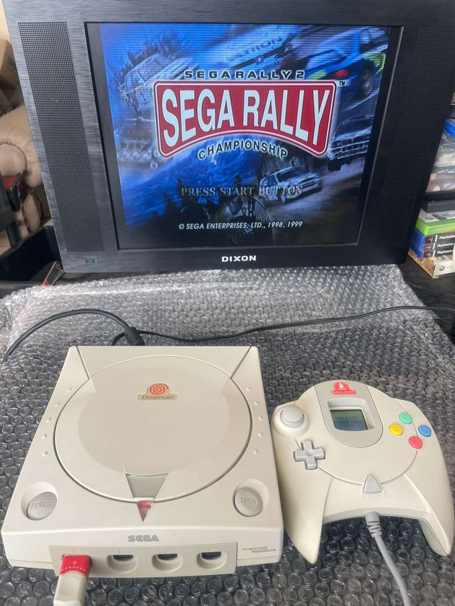 Sega Dreamcast NTSC/J Console Bundle