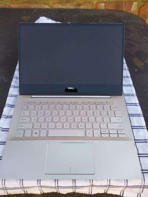 Dell Inspiron 7391 2in1 | i5 10th Gen | 1TB SSD | 4K UHD Touch Screen | R10 500.00