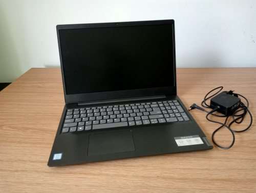 **BARGAIN BUY**MINT LENOVO IDEAPAD 8th GEN i3, 4GB RAM, HUGE 1TB HDD -WORTH R12k- GRAB IT@ R3499!