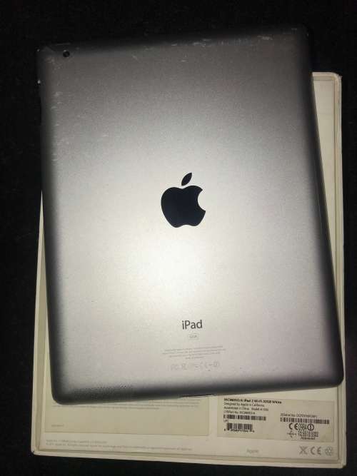 Apple iPad 2 - WiFi - 32GB White