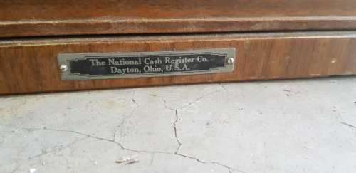 Antique American till