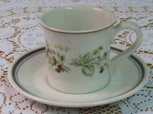 Royal Albert Bittersweet Trio