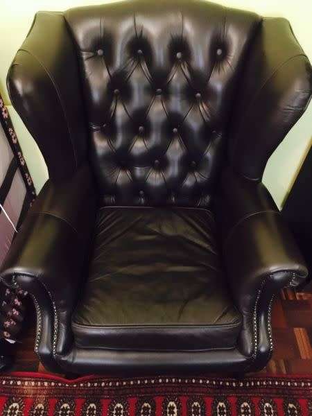 Genuine leather Deep-button Chesterfield chair