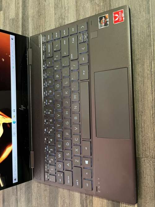 **2in1 MONSTER SPEC**HP ENVY X360**RYZEN 7**8GB DDR4**512GB M.2 SSD**FULL HD IPS TOUCH*RX VEGA GPU**