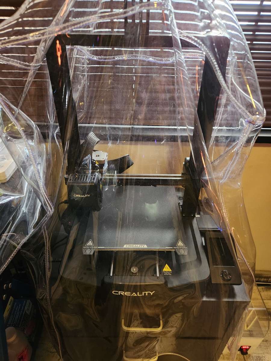 Creality 3 v3 SE and Creality WiFi box and camera. Like new!