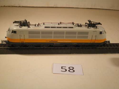 Marklin 2668 - Lufthansa Airport Express - "HO" Digital