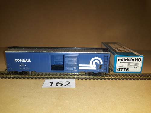Marklin 4776 - Conrail Box Car - Excellent Condition "HO"