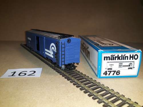 Marklin 4776 - Conrail Box Car - Excellent Condition "HO"