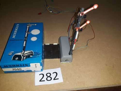 Marklin 7040 - Home Signal - In box - with base plate- "HO" like new
