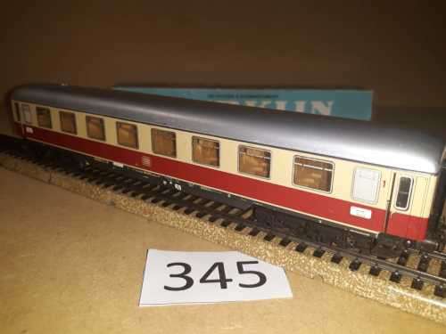 Marklin 3085 - TEE Compartment Carriage with Interior Fittings - All Metal "HO"