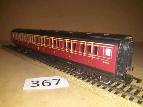 Tra-ing Hornby 2643 - LMS 1st and 3rd Class - "OO"