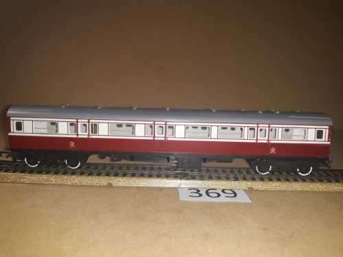 Tra-ing Hornby - Passenger Coach - "OO"