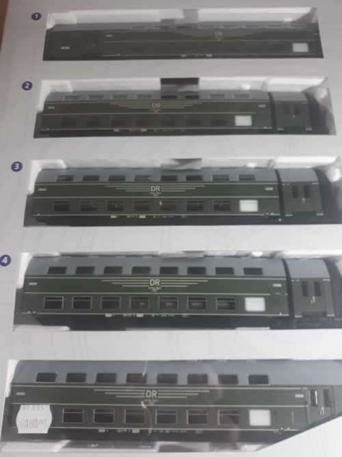 Piko 5 Car Double Decker Set + 3 sets of interior lights (2 Cars already fitted) "HO"