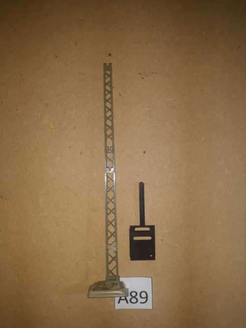 Marklin 7021 - Tower Mast for M and K Track - "HO"