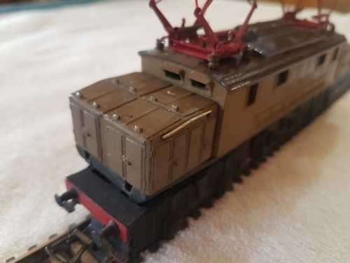 Rivarossi - e626 Italian Railways Electric Locomotive `HO` 2 Rail