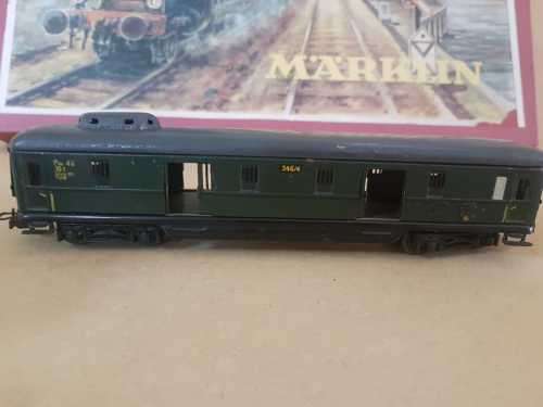 Marklin 3113 - 1955 Dutch Set - Locomotive and 3 coaches + Track