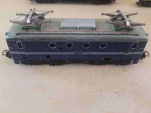 Marklin 3113 - 1955 Dutch Set - Locomotive and 3 coaches + Track