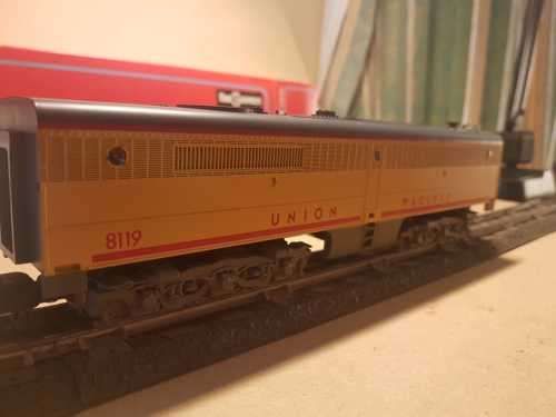 American Flyer `S` - Union Pacific - Dummy B Unit with Rail Sounds