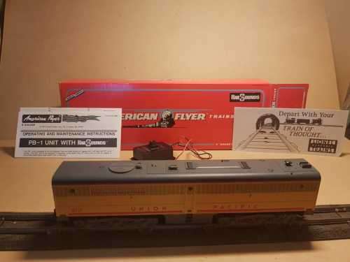 American Flyer `S` - Union Pacific - Dummy B Unit with Rail Sounds