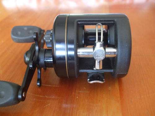 abu garcia black max 1600 baitcaster fishing reel