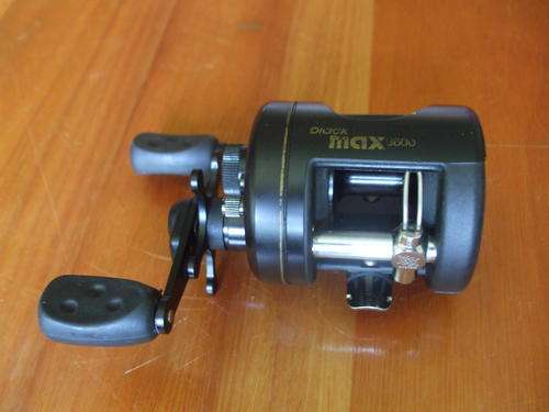 abu garcia black max 3600 baitcaster fishing reel