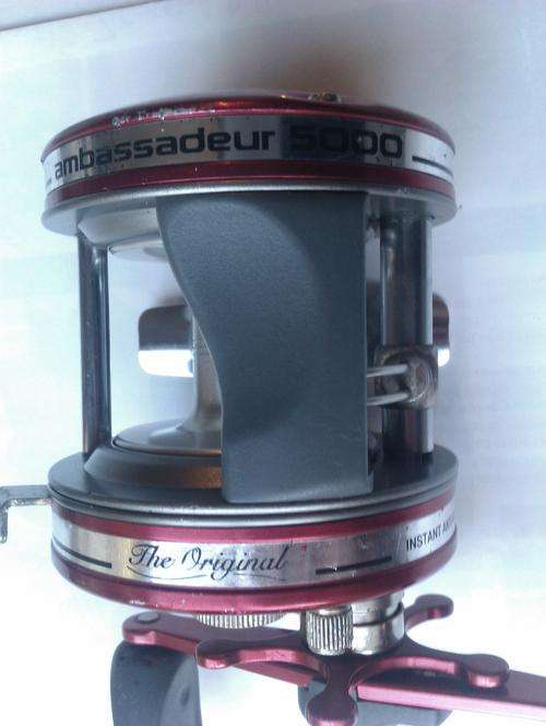 Abu Garcia 5000C baitcasting fishing reel
