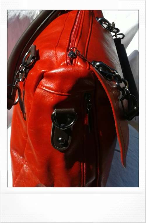 LEATHER MASSENGER handbag