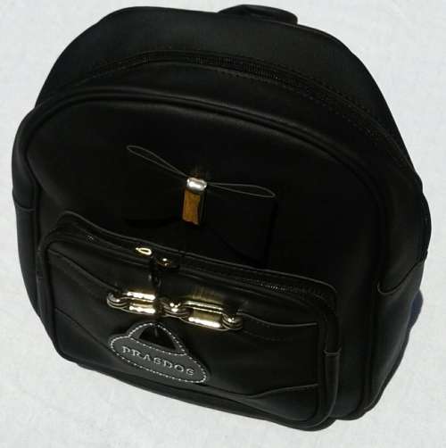 Women backbag +1 purse +1 smellbag 3 piece colouer brown,black and navy blue