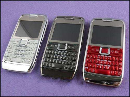 E71 Style GSM Quad Band Dual SIM Card QWERTY Keyboard bar Phone Bluetooth(1GB)-black