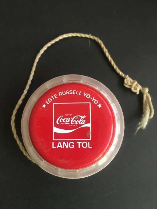 Genuine Russell YO-YO  Coca Cola With pkt of 3 Spare Strings