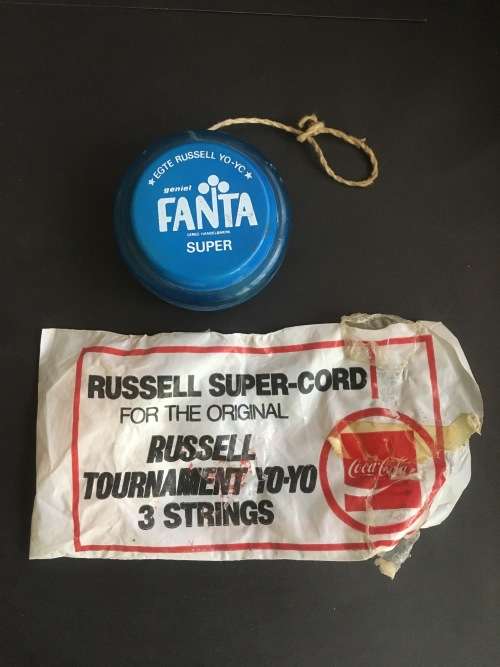 Genuine Russell YO-YO FANTA With pkt of 3 Spare Strings