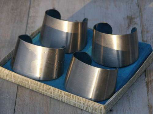 Stylish Vintage Stainless Steel Serviette Holders (4) - See shipping in the description