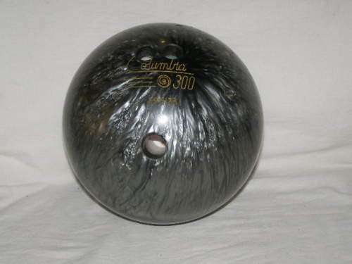 Columbia 300 10 Pin Bowling Ball