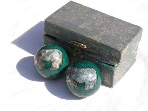 Vintage Musical Chinese Stress Balls