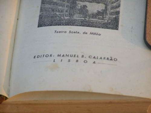 Stunning Vintage Leather Bound Book in Italian - Opera