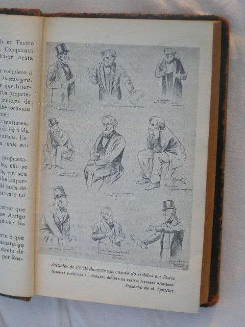 Stunning Vintage Leather Bound Book in Italian - Opera