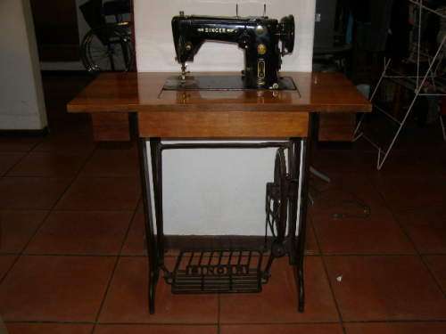 Rare Find! Vintage Singer 306K Sewing Machine