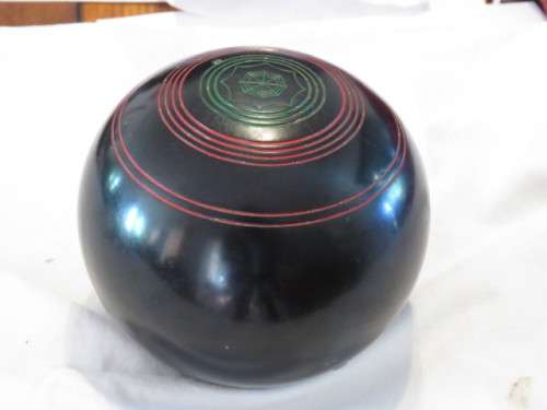 Fantastic Lawn Bowls Set (4) bid per each