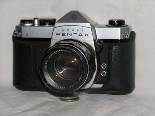 WOW! STUNNING VINTAGE PENTAX SP500 35MM CAMERA