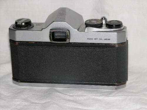 WOW! STUNNING VINTAGE PENTAX SP500 35MM CAMERA