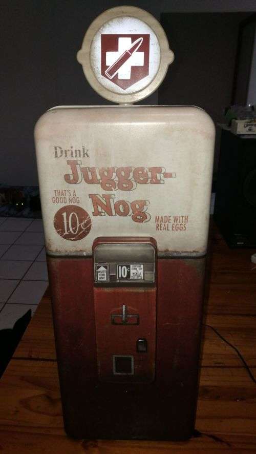 call of duty black ops 3 collectors edition ( mini fridge )