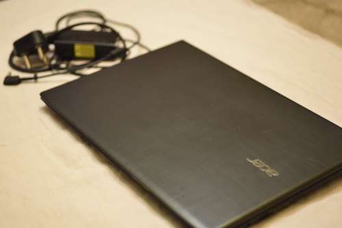 Acer E5 Aspire Gaming Laptop GT 940MX 8GB RAM i5 7th gen