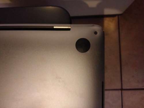 APPLE 2017 MacBook Pro 15-inch | Core i7 2.9GHz | HD 630 Graphics | 16GB Ram | 512GB Storage