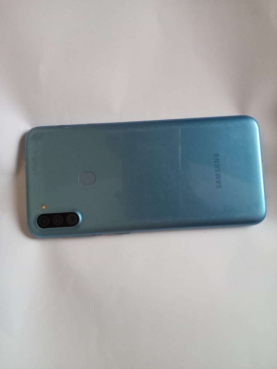 SAMSUNG GALAXY A11 | DUAL SIM 4G/LTE | 3GB RAM | 32GB STORAGE