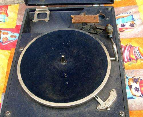 Vintage Gramephone.  (Not compleat)