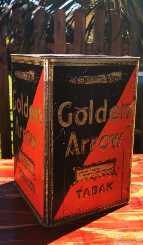 1929 Golden Arrow tobacco tin....great colour